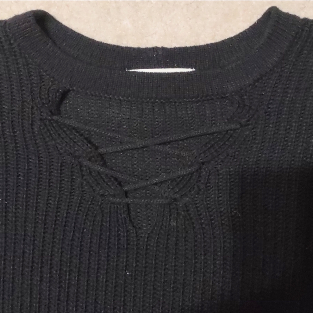 Junior's black Lace up sweater L